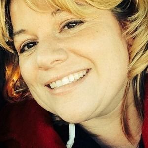 Meet your Posher, Regan